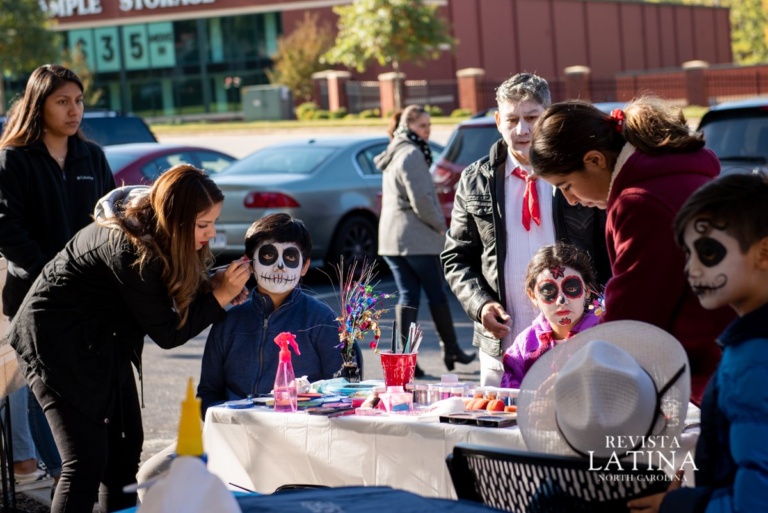 RevistaLatinaNCTheArtelizShow02 768x513