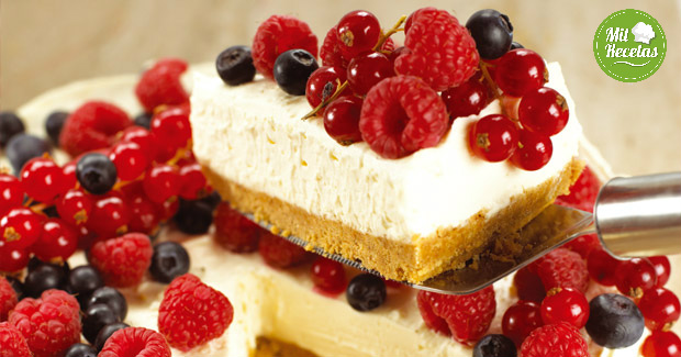 Pastel de Queso con frutos rojos