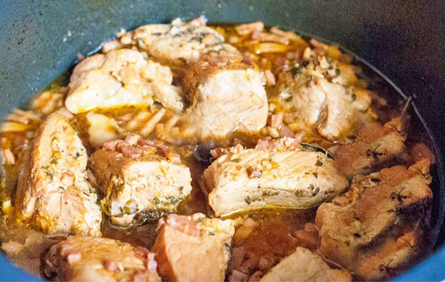 Carnita de cerdo a la naranja