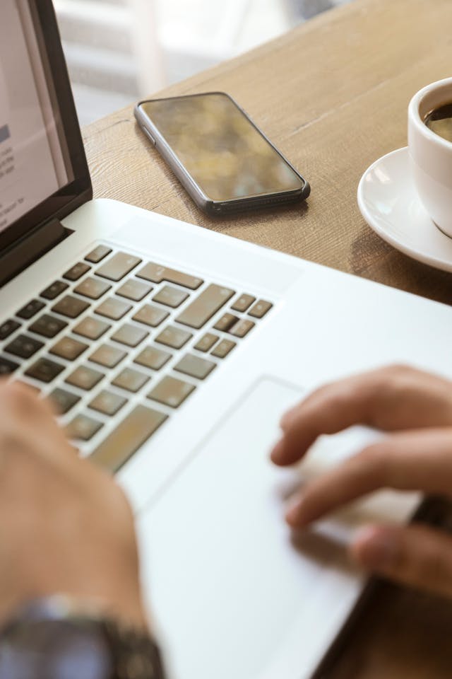 Photo by LinkedIn Sales Navigator from pexels.com